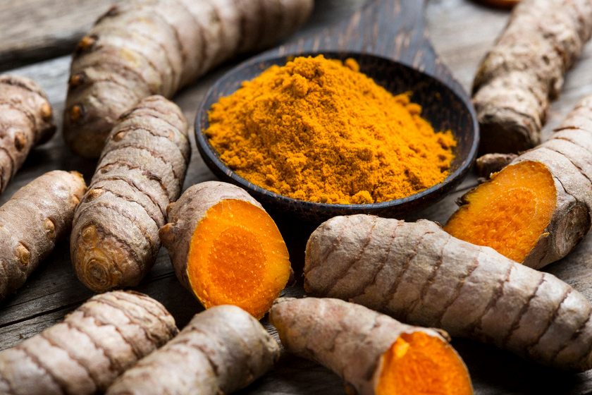 Dried Turmeric (Curcuma longa)